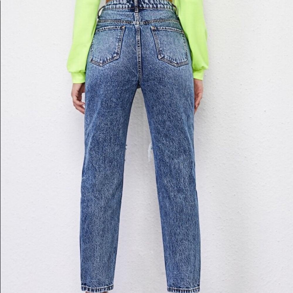 SHEIN High Rise Ripped Mom Jeans - Picture 3 of 9